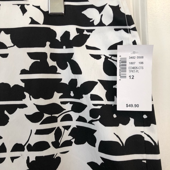 Ricki’s Black/White Floral/Stripe Skirt NWT - Picture 3 of 8